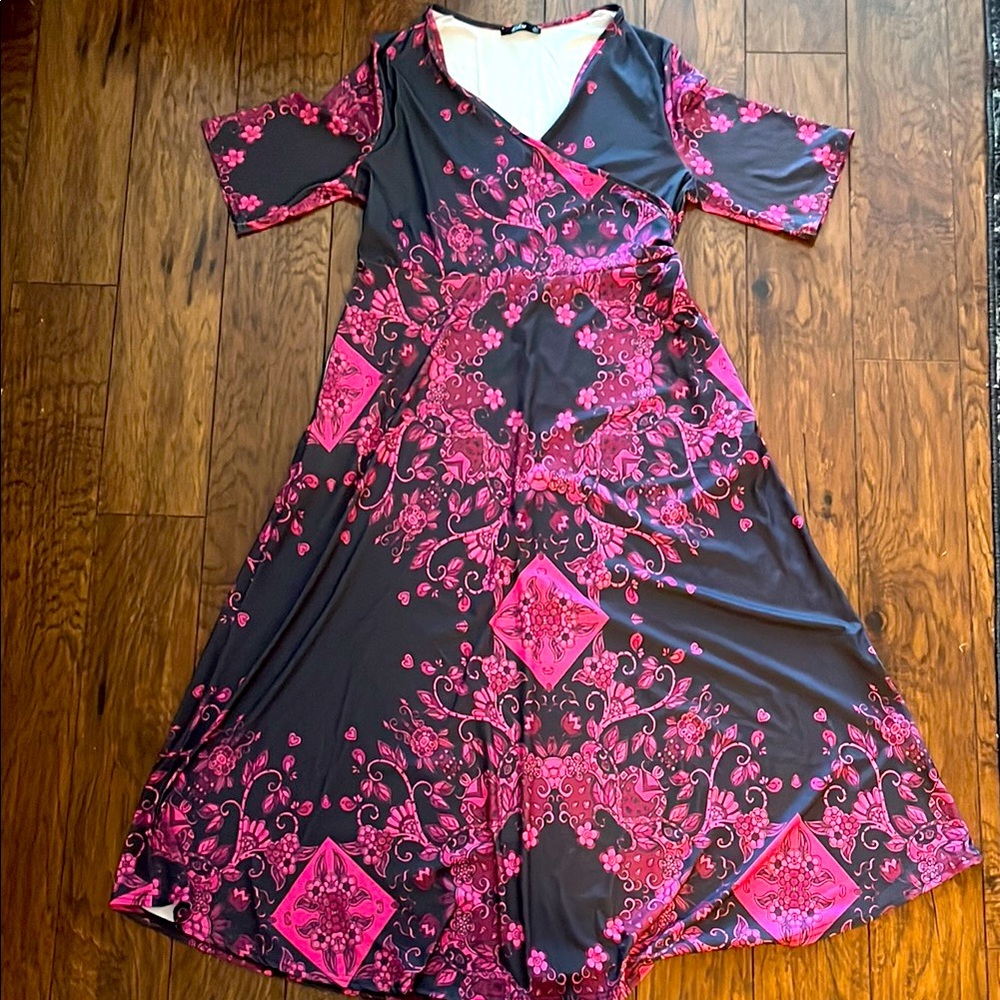 Lily midi/maci tee shirt dress